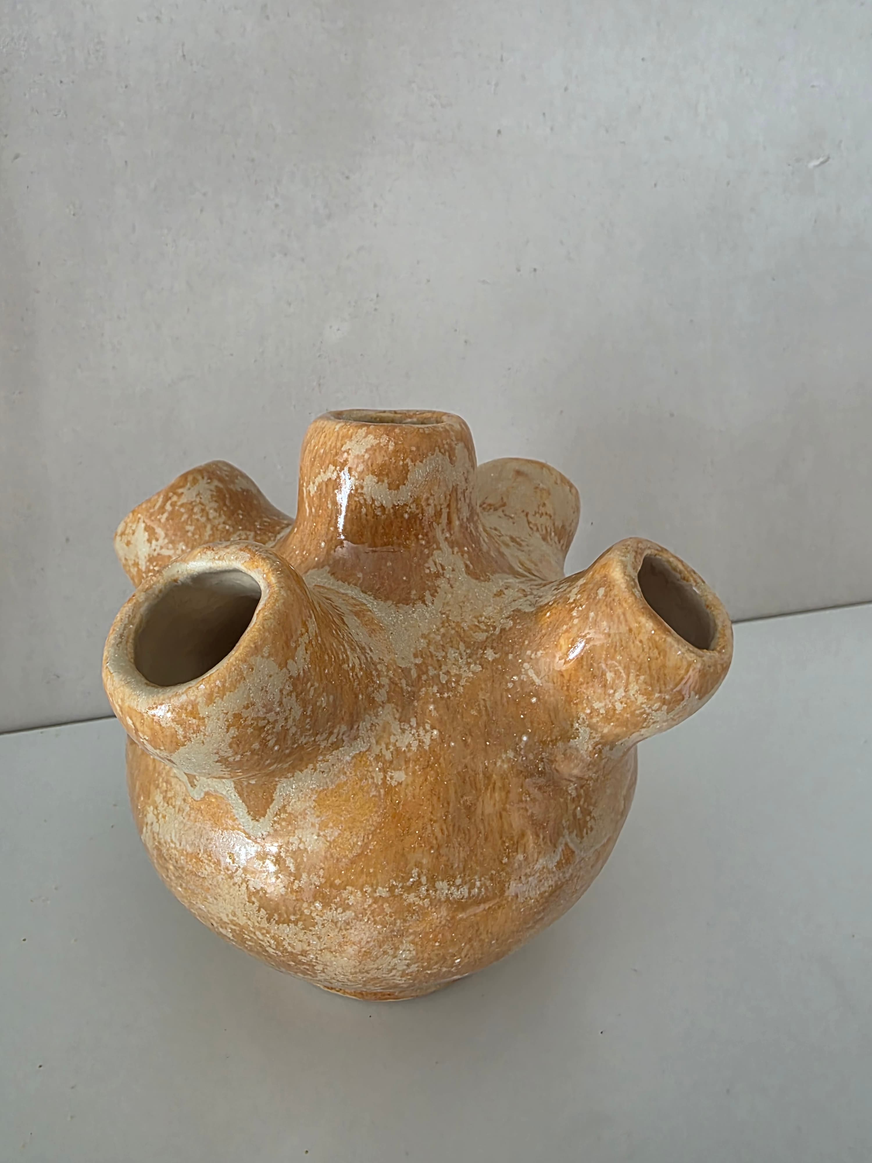 Heart vase